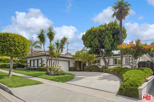 $1,849,000 - 4Br/3Ba -  for Sale in Los Angeles