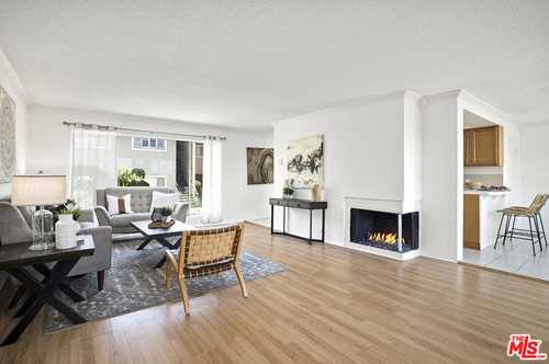 $699,000 - 3Br/2Ba -  for Sale in Los Angeles