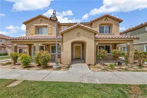 $375,000 - 2Br/3Ba -  for Sale in Moreno Valley