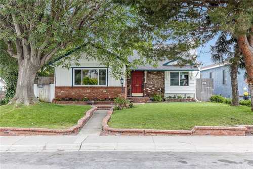 $859,900 - 2Br/1Ba -  for Sale in Torrance