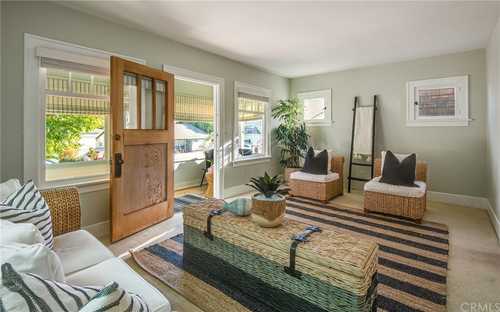 $1,200,000 - 2Br/1Ba -  for Sale in Hermosa Beach