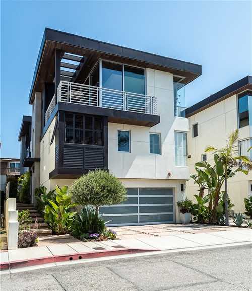 $2,950,000 - 3Br/4Ba -  for Sale in Hermosa Beach