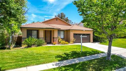 $749,900 - 5Br/2Ba -  for Sale in Other (othr), Corona