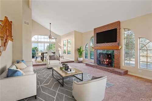 $1,098,800 - 5Br/3Ba -  for Sale in Perris