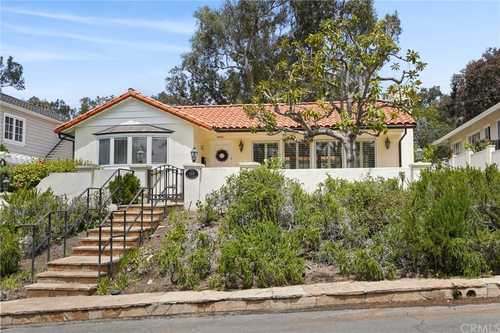 $2,100,000 - 3Br/2Ba -  for Sale in Palos Verdes Estates