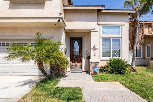 $500,000 - 4Br/3Ba -  for Sale in Perris