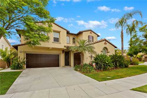 $868,888 - 5Br/3Ba -  for Sale in Upland