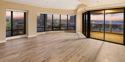 $1,295,000 - 2Br/2Ba -  for Sale in Downtown, San Diego
