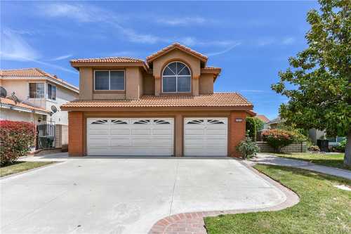 $698,000 - 4Br/3Ba -  for Sale in Fontana