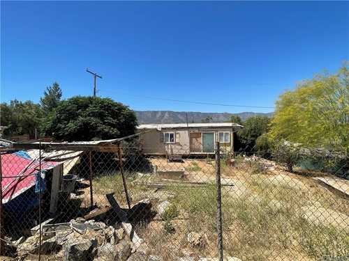 $200,000 - 6Br/5Ba -  for Sale in Lake Elsinore