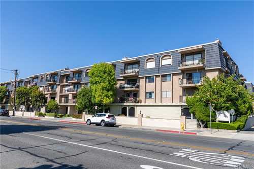 $700,000 - 2Br/2Ba -  for Sale in Other (othr), Seal Beach