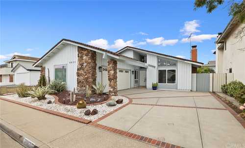 $1,250,000 - 4Br/2Ba -  for Sale in College Park (colp), Seal Beach