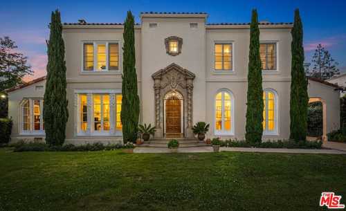 $11,995,000 - 7Br/6Ba -  for Sale in The Palisades, Santa Monica