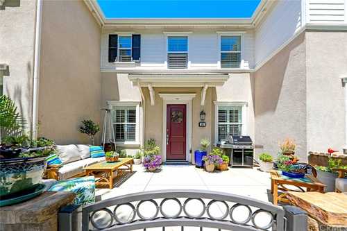 $938,000 - 3Br/3Ba -  for Sale in Shea Townhomes (senst), Rancho Mission Viejo