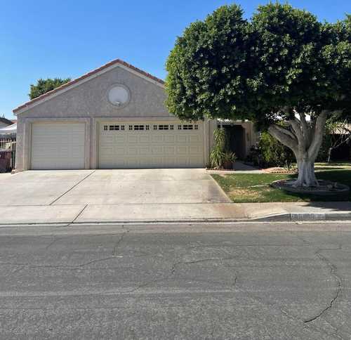$495,000 - 4Br/2Ba -  for Sale in Park Madison, Indio