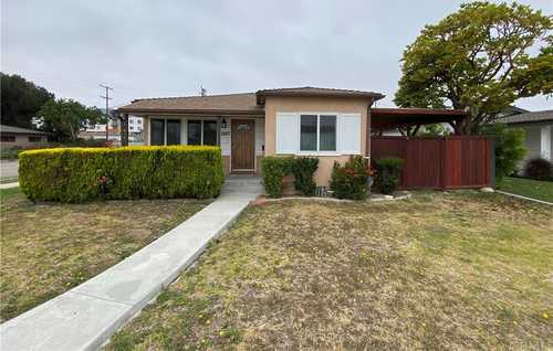 $895,000 - 2Br/1Ba -  for Sale in Inglewood