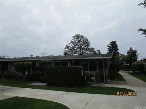 $459,000 - 2Br/1Ba -  for Sale in Leisure World (lw), Seal Beach