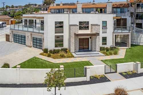 $1,725,000 - 4Br/5Ba -  for Sale in Signal Hill (sh), Signal Hill