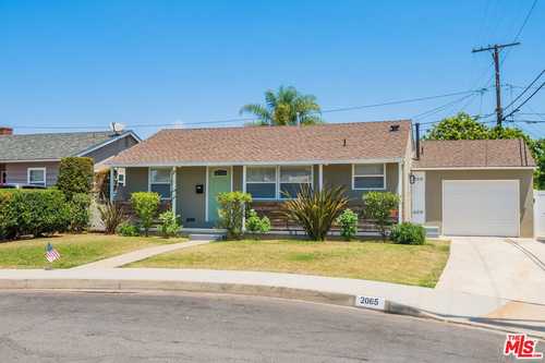 $999,999 - 3Br/2Ba -  for Sale in Torrance