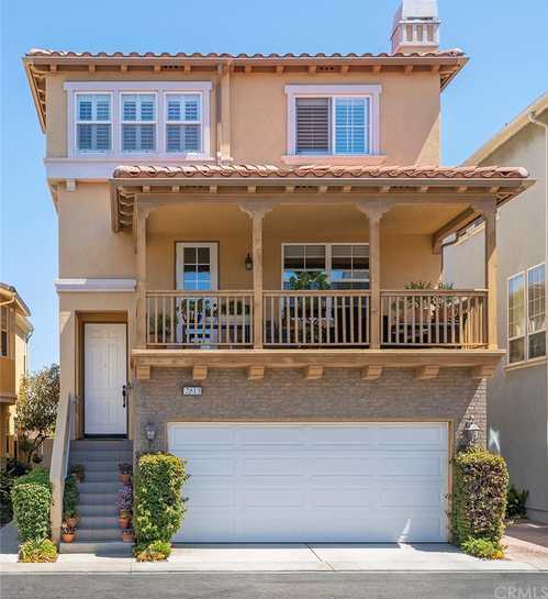 $1,350,000 - 4Br/3Ba -  for Sale in Torrance