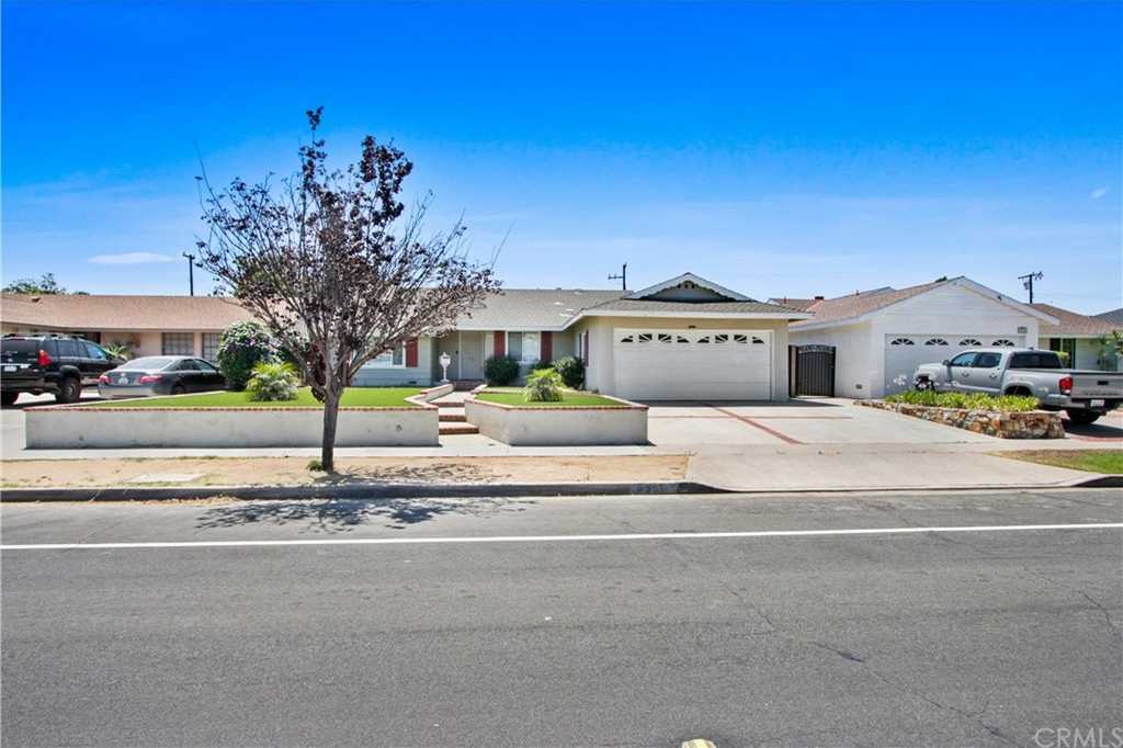 $869,888 - 3Br/2Ba -  for Sale in Other (othr), Buena Park