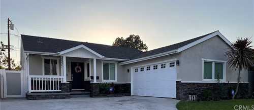 $1,195,000 - 4Br/3Ba -  for Sale in Hawthorne