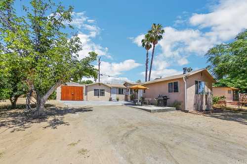 $425,000 - 3Br/2Ba -  for Sale in Lake Elsinore