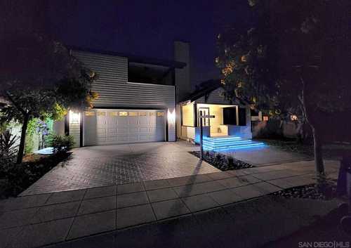 $1,950,000 - 4Br/5Ba -  for Sale in Hillcrest, San Diego