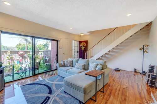 $735,000 - 3Br/3Ba -  for Sale in Torrance