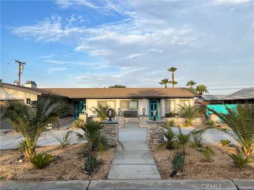 $969,900 - 4Br/3Ba -  for Sale in Palm Springs