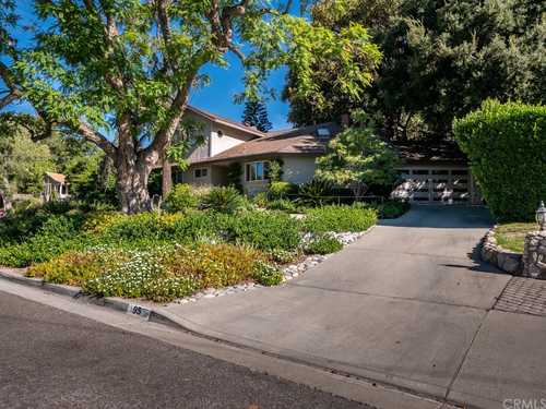 $1,360,000 - 3Br/3Ba -  for Sale in Sierra Madre