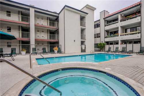 $410,000 - 1Br/1Ba -  for Sale in Signal Hill (sh), Signal Hill