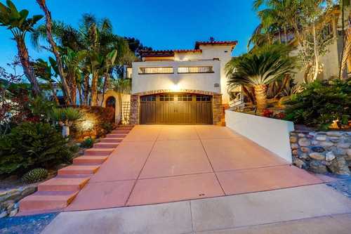 $2,079,000 - 3Br/3Ba -  for Sale in Mission Hills, San Diego