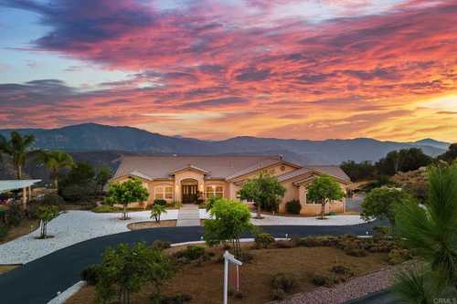 $1,085,000 - 5Br/4Ba -  for Sale in Alpine