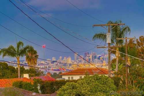 $1,999,000 - 5Br/4Ba -  for Sale in Point Loma, San Diego