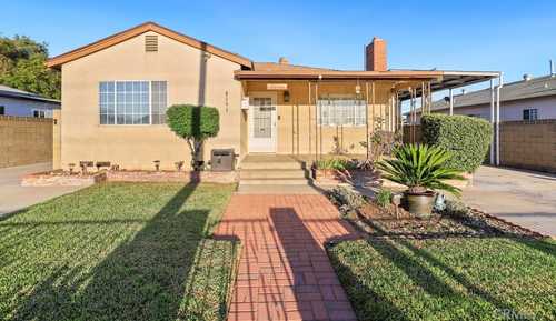 $498,000 - 3Br/2Ba -  for Sale in Fontana