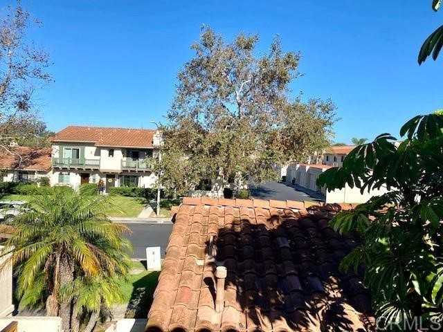 $929,000 - 3Br/3Ba -  for Sale in Carlsbad