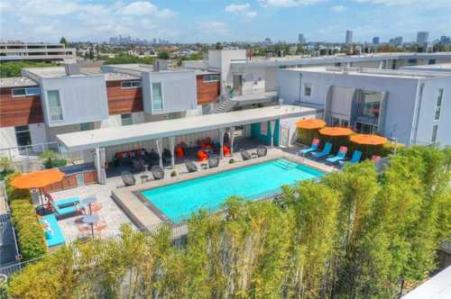 $929,000 - 1Br/1Ba -  for Sale in West Hollywood