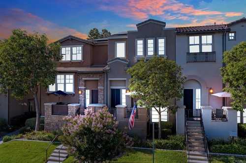 $774,900 - 4Br/4Ba -  for Sale in Santee