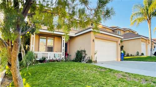 $635,000 - 3Br/3Ba -  for Sale in Fontana