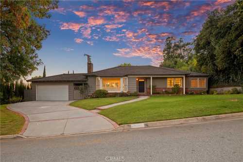$1,898,000 - 3Br/2Ba -  for Sale in Sierra Madre