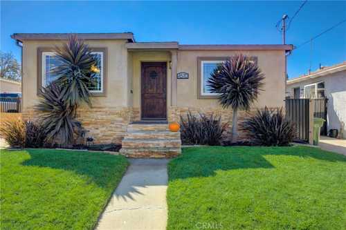 $999,000 - 4Br/2Ba -  for Sale in Hawthorne