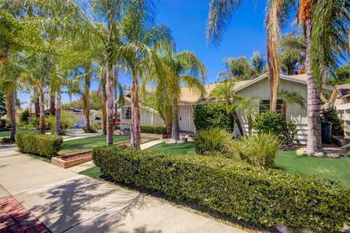 $699,900 - 3Br/2Ba -  for Sale in Claremont