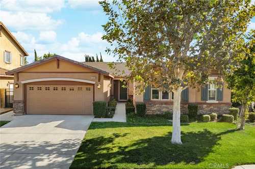 $848,000 - 3Br/3Ba -  for Sale in Eastvale