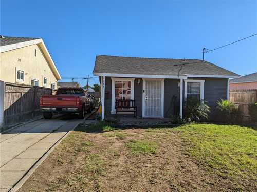 $899,000 - 3Br/2Ba -  for Sale in Hawthorne