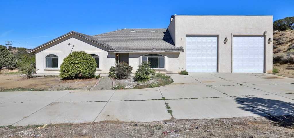 View Oak Hills, CA 92344 house