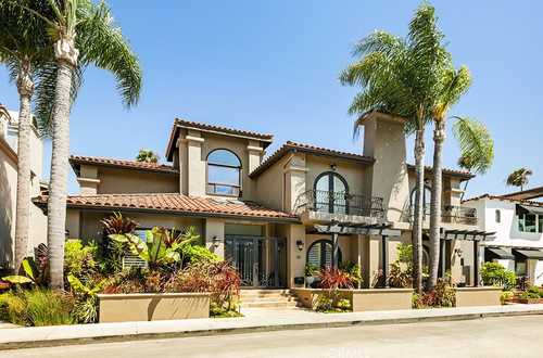 $3,699,000 - 5Br/5Ba -  for Sale in Naples (na), Long Beach