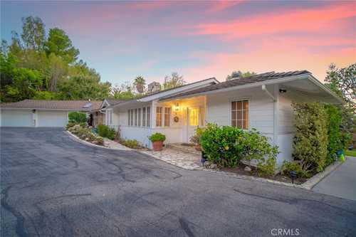 $3,175,000 - 4Br/3Ba -  for Sale in Rolling Hills