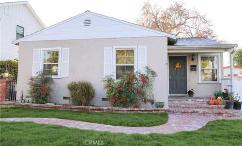 $800,000 - 3Br/2Ba -  for Sale in Arcadia