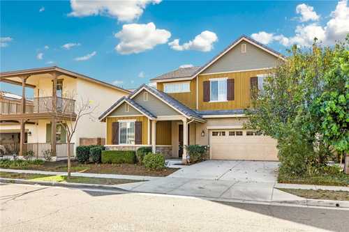 $799,000 - 4Br/3Ba -  for Sale in Chino